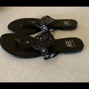 American Eagle women’s Sandals